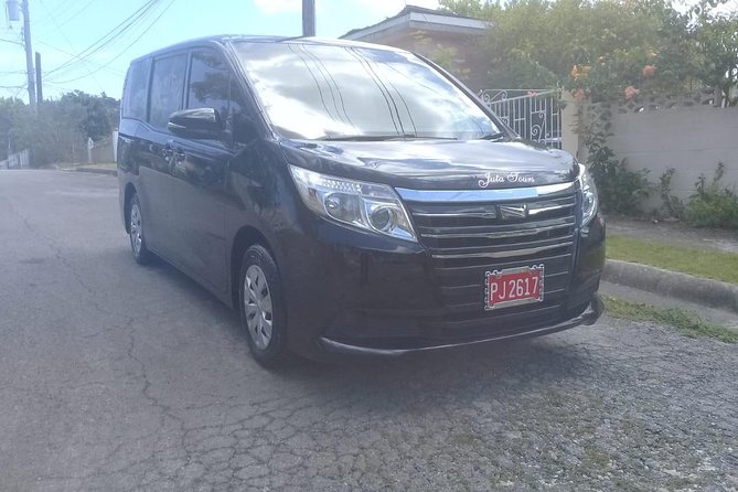 Private Transfer Montego Bay to Ocho Rios - The 90-minute to two-hour ride to Ocho Rios
