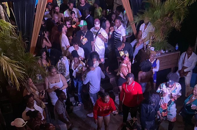 Private Transfer Nightlife 2727 Lounge and Taboo in Montego Bay - Why the waiting driver matters
