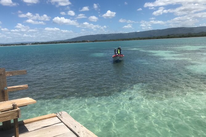 Private Transportation from Montego Bay to Appleton Estate & Pelican Bar - Who will get the most from this day