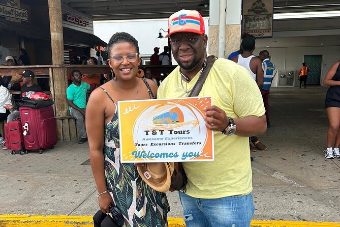 Private Transportation to and from Montego Bay Airports or Hotels - Finding your driver at the airport