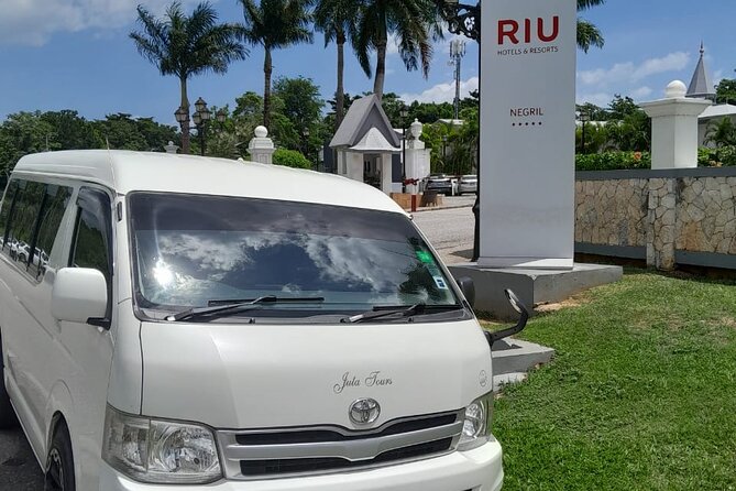 Private transportation to resorts in Negril, Montego Bay,Trelawny - What the vehicle and group size mean for you