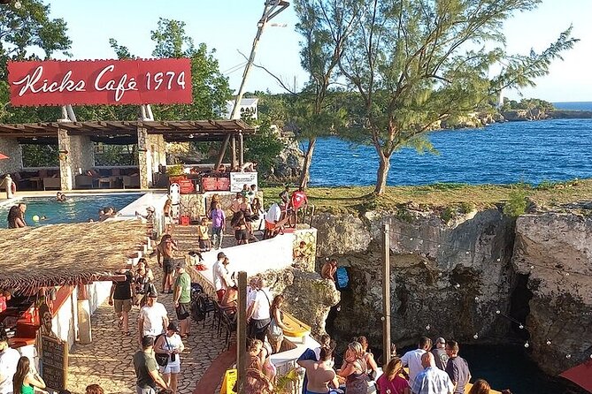 Rick s Café and Seven Mile Beach Private Tour Negril Jamaica - The appeal of a private Montego Bay to Negril day