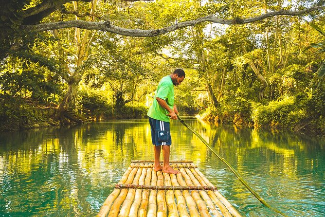 River Rafting in Jamaica - Arriving at Martha Brae and boarding the raft