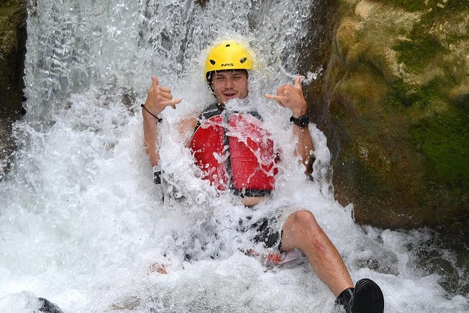 River Rapids Waterfalls Rafting and Beach Adventure - Rafting or tubing: the detail to confirm