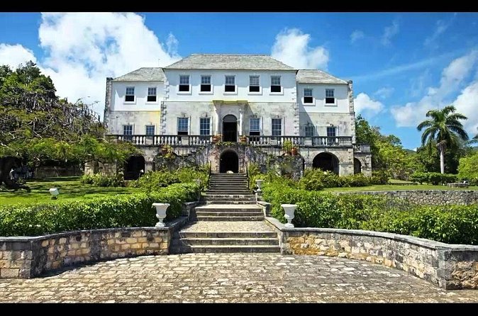 Rose Hall Great House and Luminous Lagoon Night [Transportation only ] - Who should book this experience