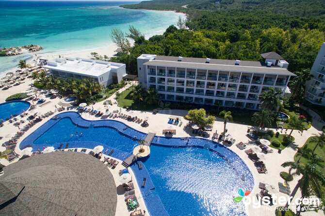 Royalton Blue Waters and Hideaway at Blue Waters Airport Transfer - Booking details worth checking