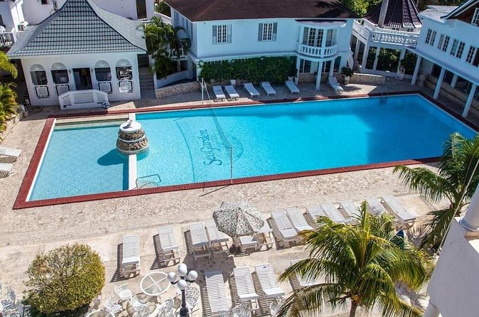 SeaGarden Beach Resort Private Airport Transfer - Why a private ride can make your first hour easier
