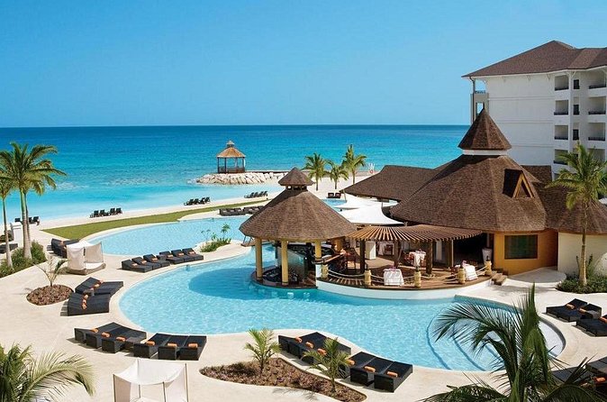 Secrets Resort Airport Transfer - What the ride is like with Richard, Mario, or Courtney