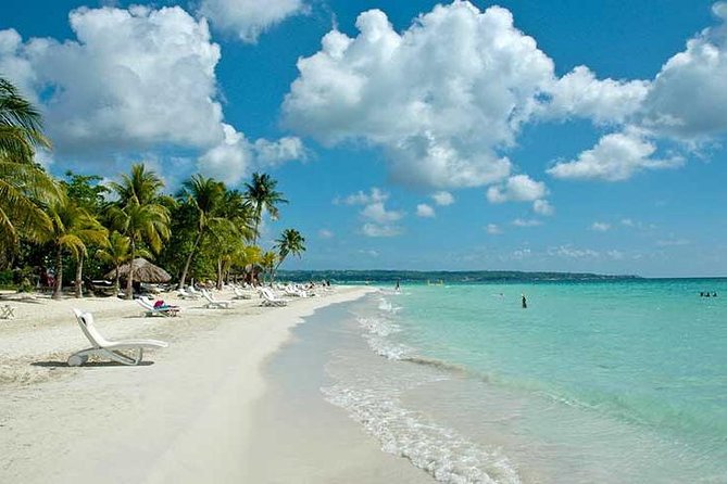 Seven Mile Beach and Rick’s Cafe Private Tour - Quick points to know