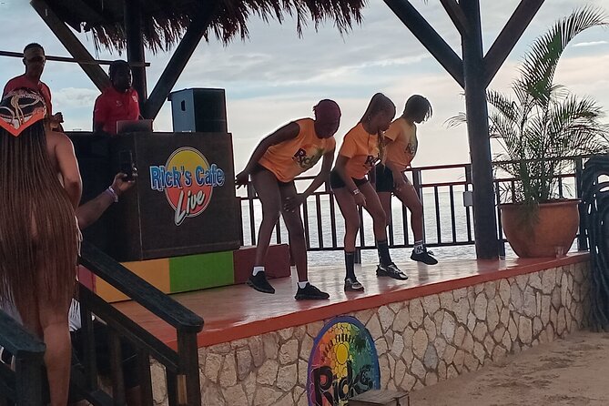 Seven Miles Beach in Negril and Ricks Cafe from Montego Bay - Is $90 good value?