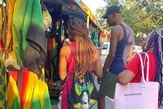 Shopping and Sightseeing Local Guided Tour In Montego Bay - What the private vehicle adds