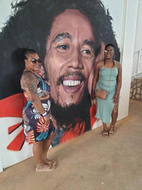 The Official Nine Mile Bob Marley Museum Guided Tour - Records, awards, instruments, and film
